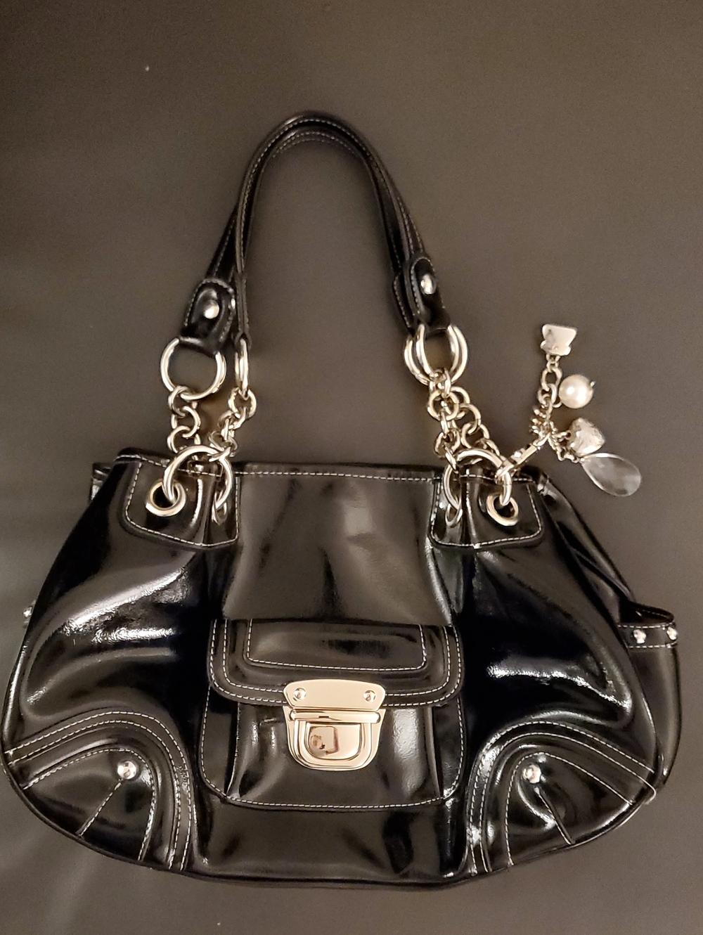 Kathy Van Zeeland Glossy Black Patent Leather Purse Gold Tone Chains Excellent